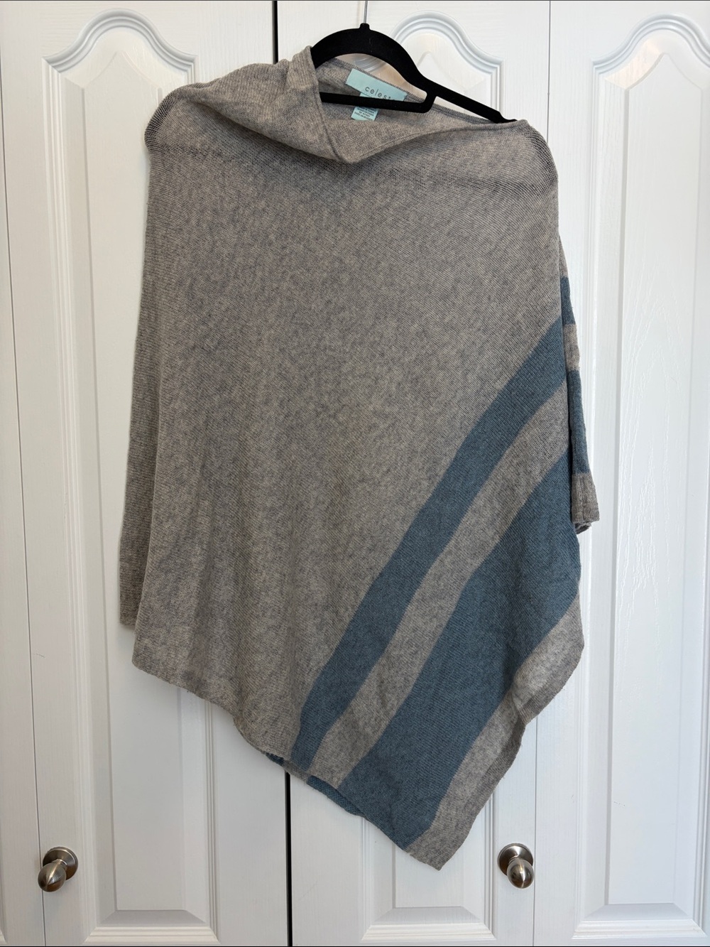 Celeste Knit Wool Cashmere Triangular Poncho Y2K Layer